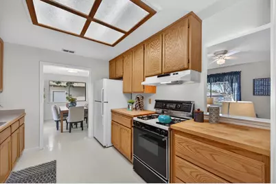 544 Santa Ana Avenue, Sacramento, CA 95838 - Photo 11