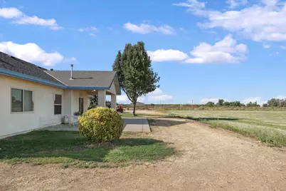 6120 Eschinger Road, Elk Grove, CA 95757 - Photo 29