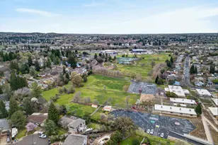 101 Kerr Ct, Folsom, CA 95630 - Photo 39