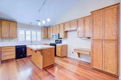 6054 Kasper Drive, Riverbank, CA 95367 - Photo 3