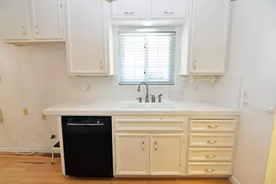 425 Corello Street, Turlock, CA 95380 - Photo 9