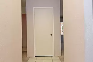 425 Corello St, Turlock, CA 95380 - Photo 7