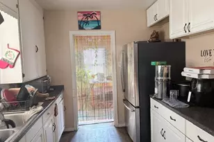 3839 Martin Luther King Jr Blvd, Sacramento, CA 95820 - Photo 17