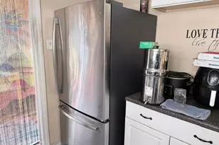 3839 Martin Luther King Jr Blvd, Sacramento, CA 95820 - Photo 7