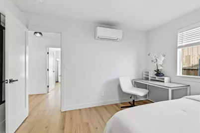 1923 Juliesse Avenue, Sacramento, CA 95815 - Photo 13