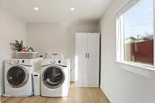 1923 Juliesse Ave, Sacramento, CA 95815 - Photo 11