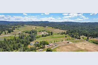 3081 Little Spur, Somerset, CA 95684 - Photo 7