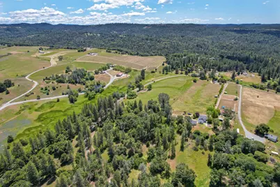 3081 Little Spur, Somerset, CA 95684 - Photo 49