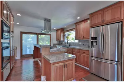 3081 Little Spur, Somerset, CA 95684 - Photo 11