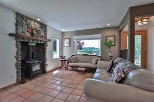 3081 Little Spur, Somerset, CA 95684 - Photo 13