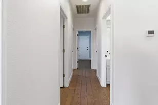 2091 Hastings Dr, Los Banos, CA 93635 - Photo 13