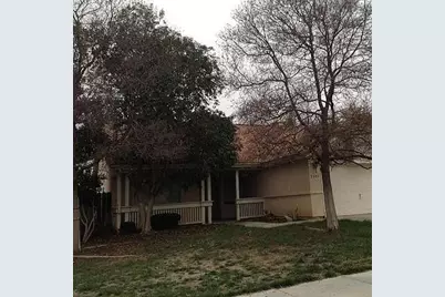 2091 Hastings Dr, Los Banos, CA 93635 - Photo 1