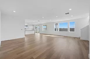 7064 Carbone Dr, Roseville, CA 95747 - Photo 5