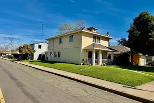 5001 11th Ave, Sacramento, CA 95820 - Photo 3