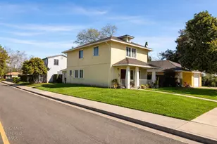 5001 11th Ave, Sacramento, CA 95820 - Photo 3