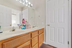 708 Coastal Ct, Los Banos, CA 93635 - Photo 19