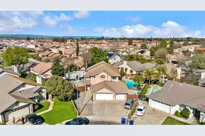 708 Coastal Court, Los Banos, CA 93635 - Photo 33