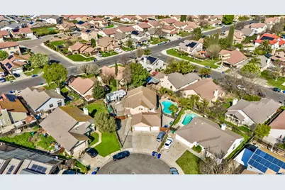 708 Coastal Court, Los Banos, CA 93635 - Photo 31