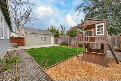 447 Bartlett Avenue, Woodland, CA 95695 - Photo 39