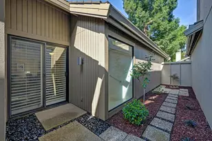 1971 Discovery Village Ln, Gold River, CA 95670 - Photo 35