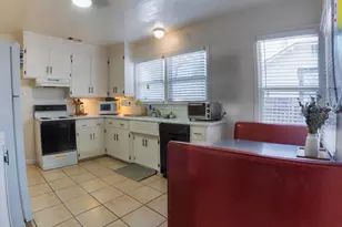 621 E Morris Ave, Modesto, CA 95350 - Photo 21