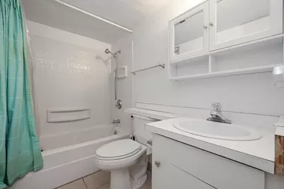 8411 Burns Place, Stockton, CA 95209 - Photo 13