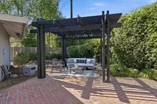 2929 Latham Dr, Sacramento, CA 95864 - Photo 47