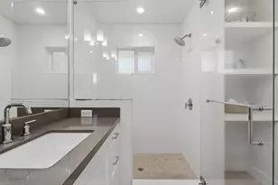 2929 Latham Dr, Sacramento, CA 95864 - Photo 35