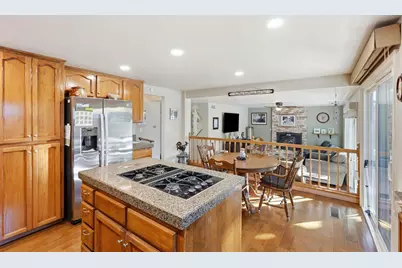 9076 Glenbury Court, Elk Grove, CA 95624 - Photo 7