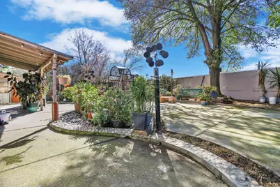 8747 Deer Creek Circle, Stockton, CA 95210 - Photo 37