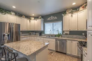728 Patton Dr, Roseville, CA 95747 - Photo 11