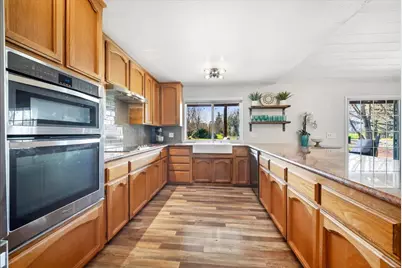 9777 Tavernor Road, Wilton, CA 95693 - Photo 13