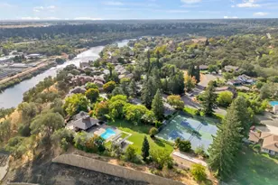 8851 Bluff Ln, Fair Oaks, CA 95628 - Photo 25