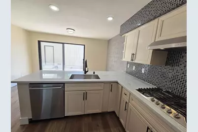 8851 Bluff Lane, Fair Oaks, CA 95628 - Photo 11