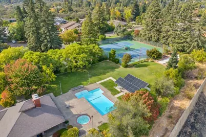 8851 Bluff Lane, Fair Oaks, CA 95628 - Photo 21