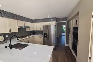 8851 Bluff Ln, Fair Oaks, CA 95628 - Photo 15
