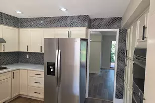 8851 Bluff Ln, Fair Oaks, CA 95628 - Photo 13