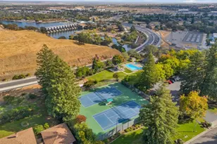 8851 Bluff Ln, Fair Oaks, CA 95628 - Photo 59
