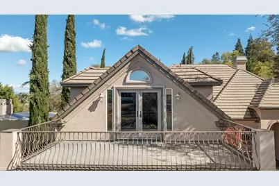 9904 Fox Borough Drive, Oakdale, CA 95361 - Photo 49