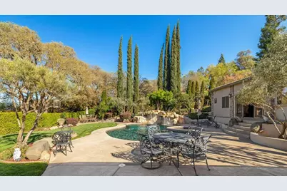 9904 Fox Borough Drive, Oakdale, CA 95361 - Photo 61