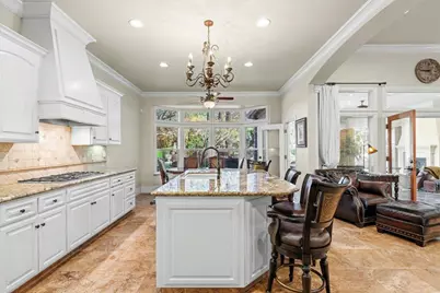 9904 Fox Borough Drive, Oakdale, CA 95361 - Photo 35