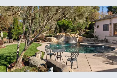 9904 Fox Borough Drive, Oakdale, CA 95361 - Photo 63