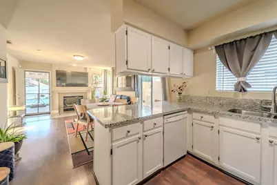 3930 Samos Way, Sacramento, CA 95823 - Photo 19