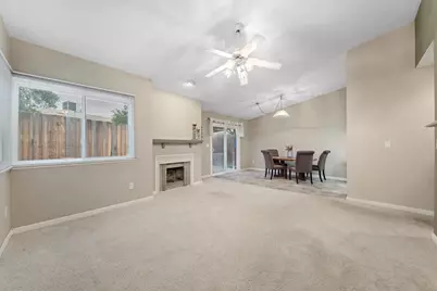 7144 Diablo Oak Court, Sacramento, CA 95842 - Photo 9