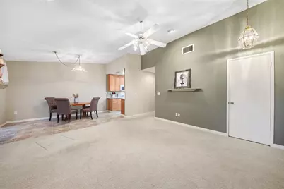 7144 Diablo Oak Court, Sacramento, CA 95842 - Photo 11