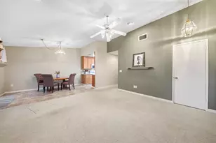 7144 Diablo Oak Ct, Sacramento, CA 95842 - Photo 11