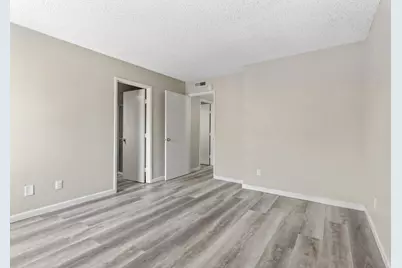 3701 Colonial Drive #202, Modesto, CA 95356 - Photo 15