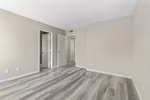 3701 Colonial Dr, Modesto, CA 95356 - Photo 15