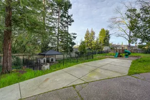 8475 Burford Ln, Fair Oaks, CA 95628 - Photo 23