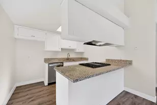 1052 Clinton Rd, Sacramento, CA 95825 - Photo 37